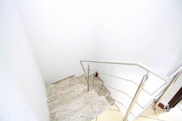 Casa à venda com 2 quartos, 119m² - Foto 11