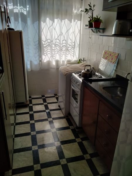 Apartamento à venda com 2 quartos, 61m² - Foto 3