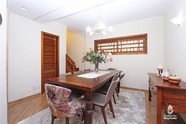 Casa à venda com 3 quartos, 189m² - Foto 8