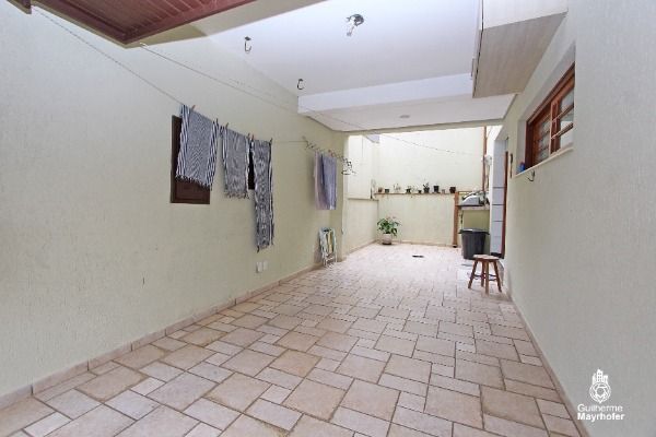 Casa à venda com 3 quartos, 189m² - Foto 15