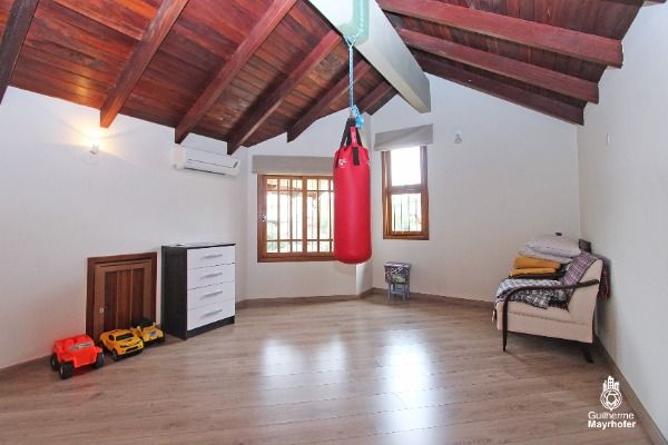 Casa à venda com 3 quartos, 189m² - Foto 32