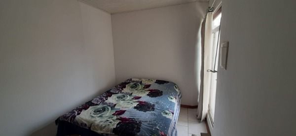 Casa à venda com 3 quartos, 150m² - Foto 11