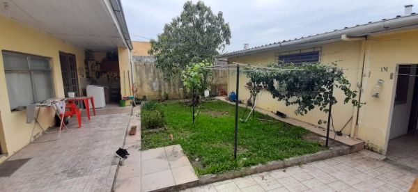 Casa à venda com 3 quartos, 150m² - Foto 25