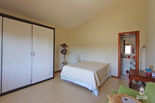 Casa de Condomínio à venda com 4 quartos, 389m² - Foto 32