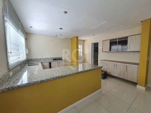 Casa de Condomínio à venda com 4 quartos, 214m² - Foto 10