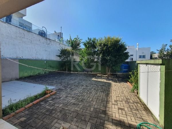 Casa de Condomínio à venda com 4 quartos, 214m² - Foto 24