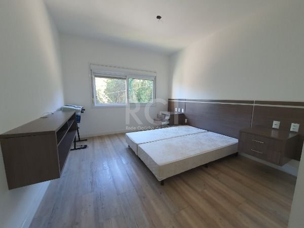 Casa de Condomínio à venda com 4 quartos, 214m² - Foto 29