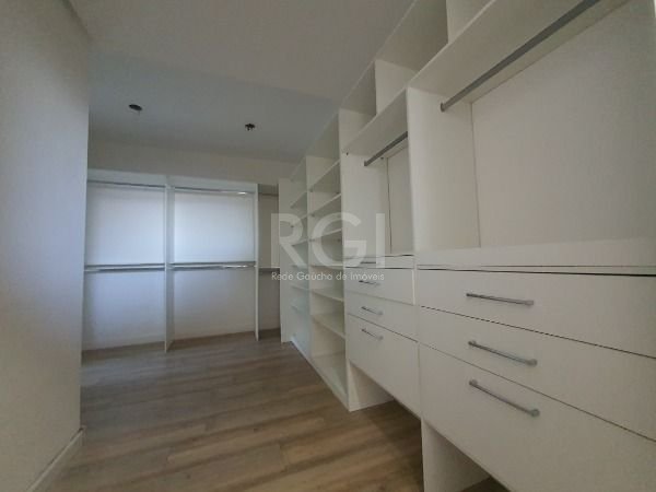 Casa de Condomínio à venda com 4 quartos, 214m² - Foto 32