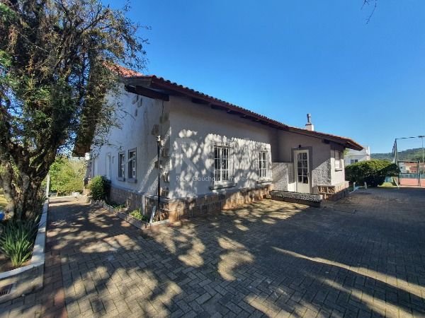 Casa de Condomínio à venda com 4 quartos, 214m² - Foto 49