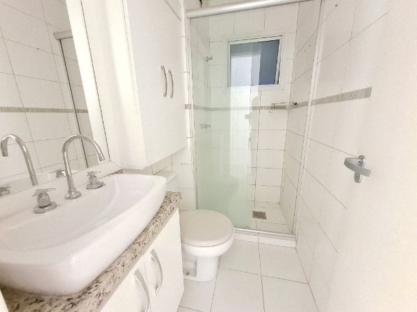 Apartamento à venda com 2 quartos, 66m² - Foto 24