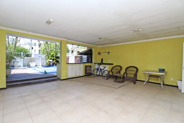 Casa de Condomínio à venda com 3 quartos, 191m² - Foto 29