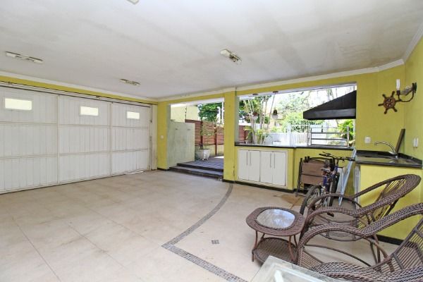 Casa de Condomínio à venda com 3 quartos, 191m² - Foto 30