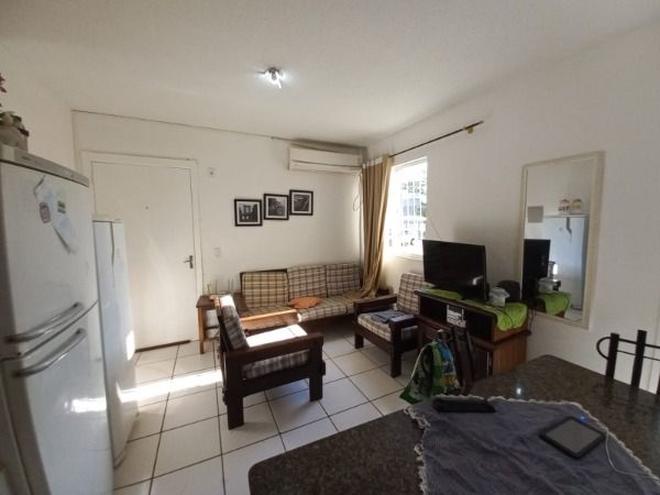 Apartamento à venda com 2 quartos, 41m² - Foto 3