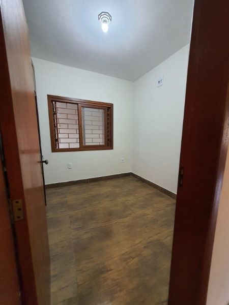 Casa à venda com 4 quartos, 250m² - Foto 14