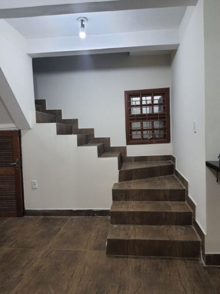 Casa à venda com 4 quartos, 250m² - Foto 19