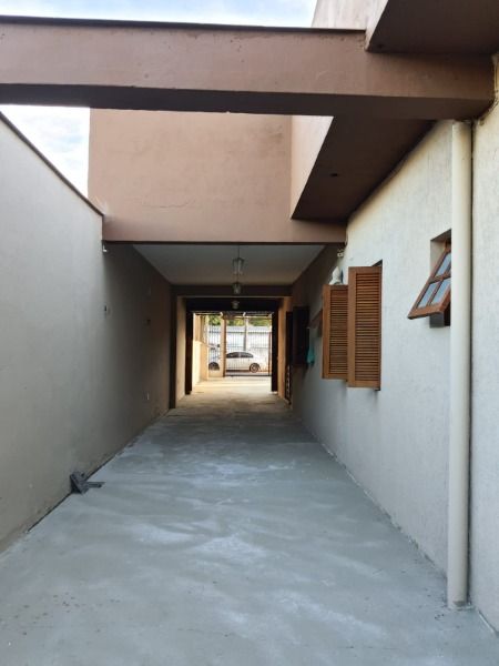 Casa à venda com 4 quartos, 250m² - Foto 42