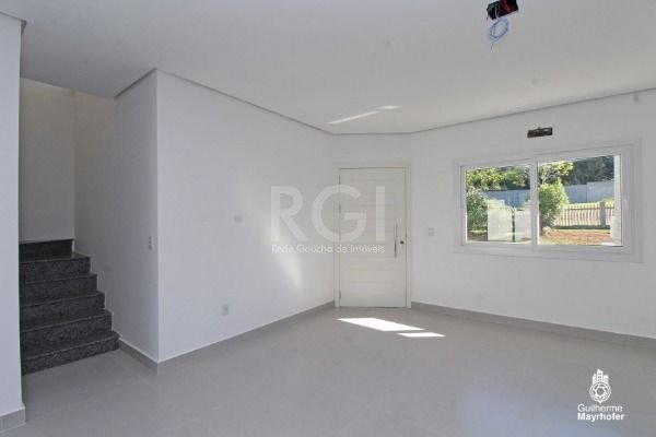 Casa à venda com 3 quartos, 164m² - Foto 4