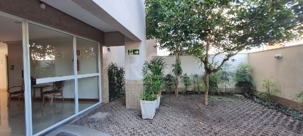 Apartamento à venda com 2 quartos, 58m² - Foto 4