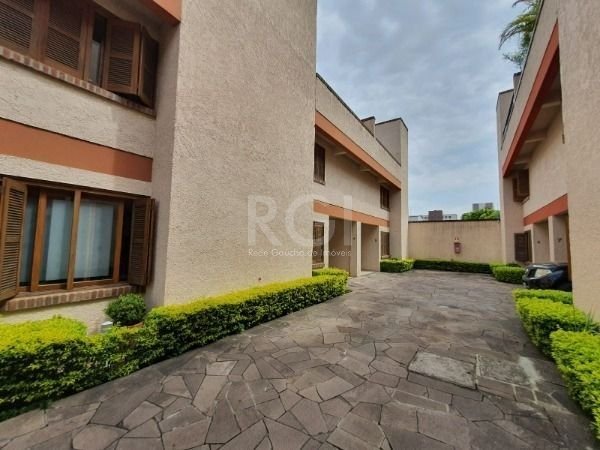 Casa de Condomínio à venda com 2 quartos, 158m² - Foto 3