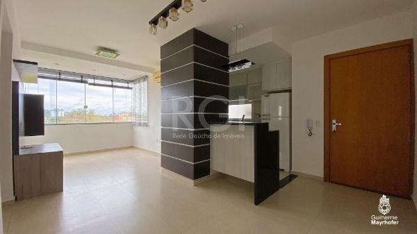 Apartamento à venda com 2 quartos, 61m² - Foto 2