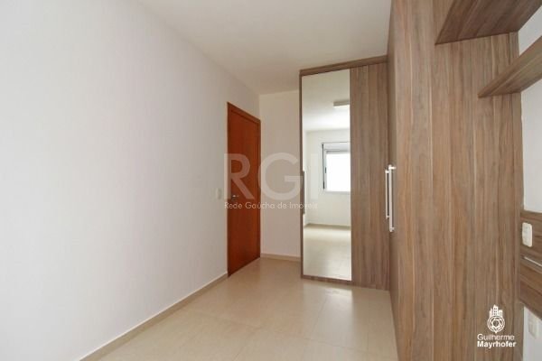 Apartamento à venda com 2 quartos, 61m² - Foto 14