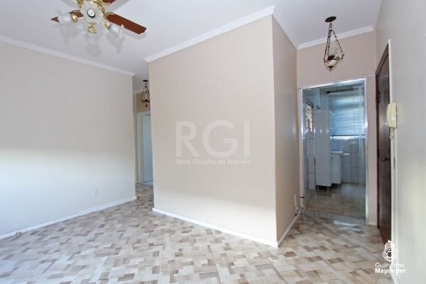 Apartamento à venda com 2 quartos, 73m² - Foto 4