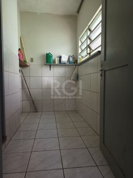 Casa à venda com 3 quartos, 180m² - Foto 13