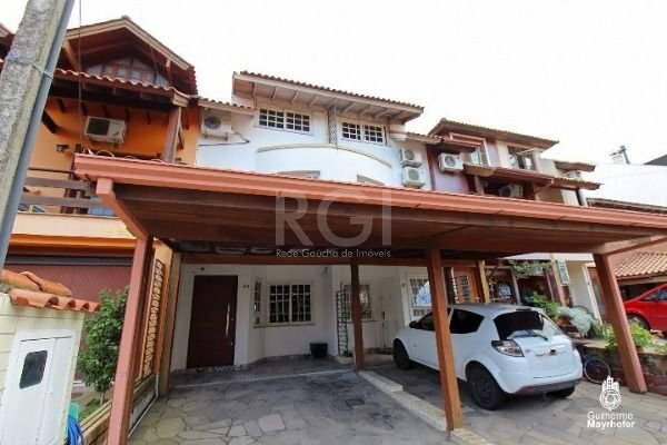 Casa de Condomínio à venda com 3 quartos, 133m² - Foto 1