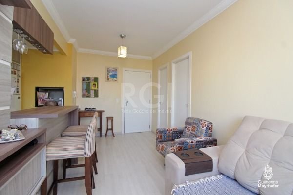 Apartamento à venda com 1 quarto, 43m² - Foto 2