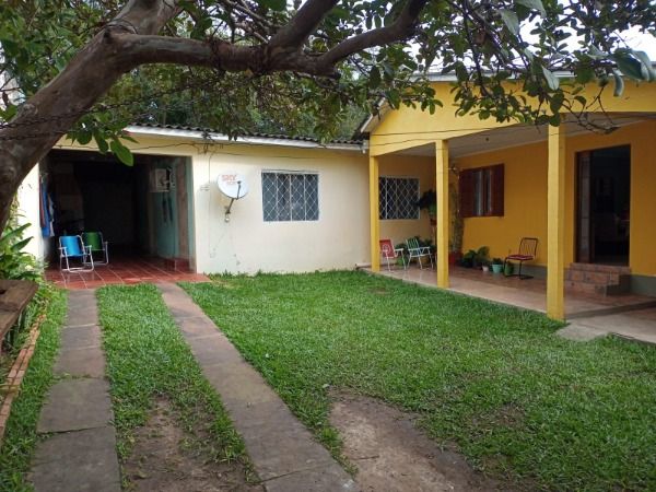 Casa à venda com 3 quartos, 120m² - Foto 1