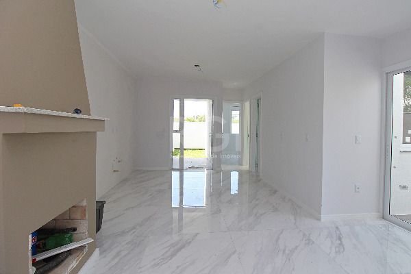 Casa à venda com 3 quartos, 90m² - Foto 7