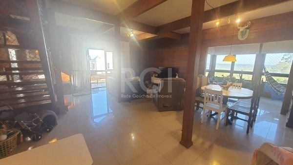 Casa de Condomínio à venda com 3 quartos, 245m² - Foto 4