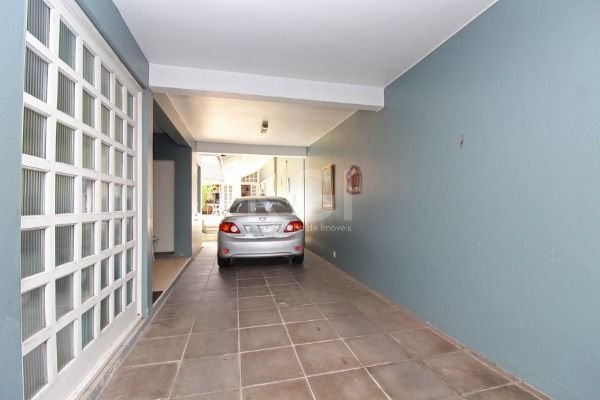 Casa à venda com 4 quartos, 225m² - Foto 17