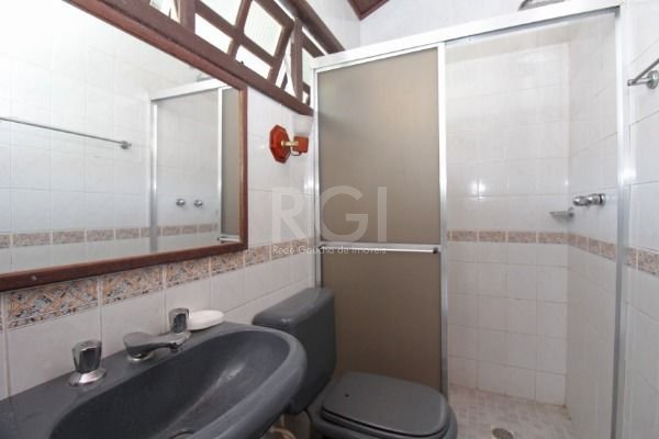 Casa à venda com 4 quartos, 225m² - Foto 47