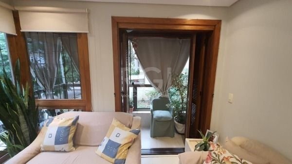 Apartamento à venda com 3 quartos, 91m² - Foto 4