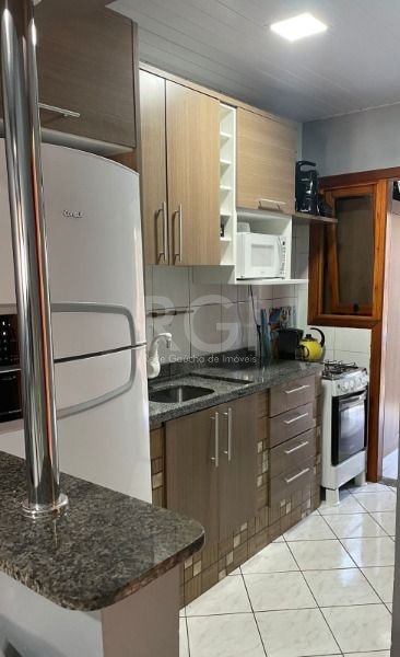 Casa à venda com 3 quartos, 53m² - Foto 5