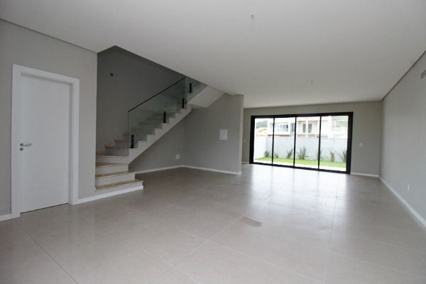 Casa de Condomínio à venda com 3 quartos, 173m² - Foto 3